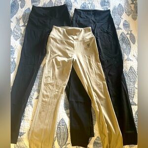 Active pants. ***Lot of 3*** size small. Buttery soft material. Great condition